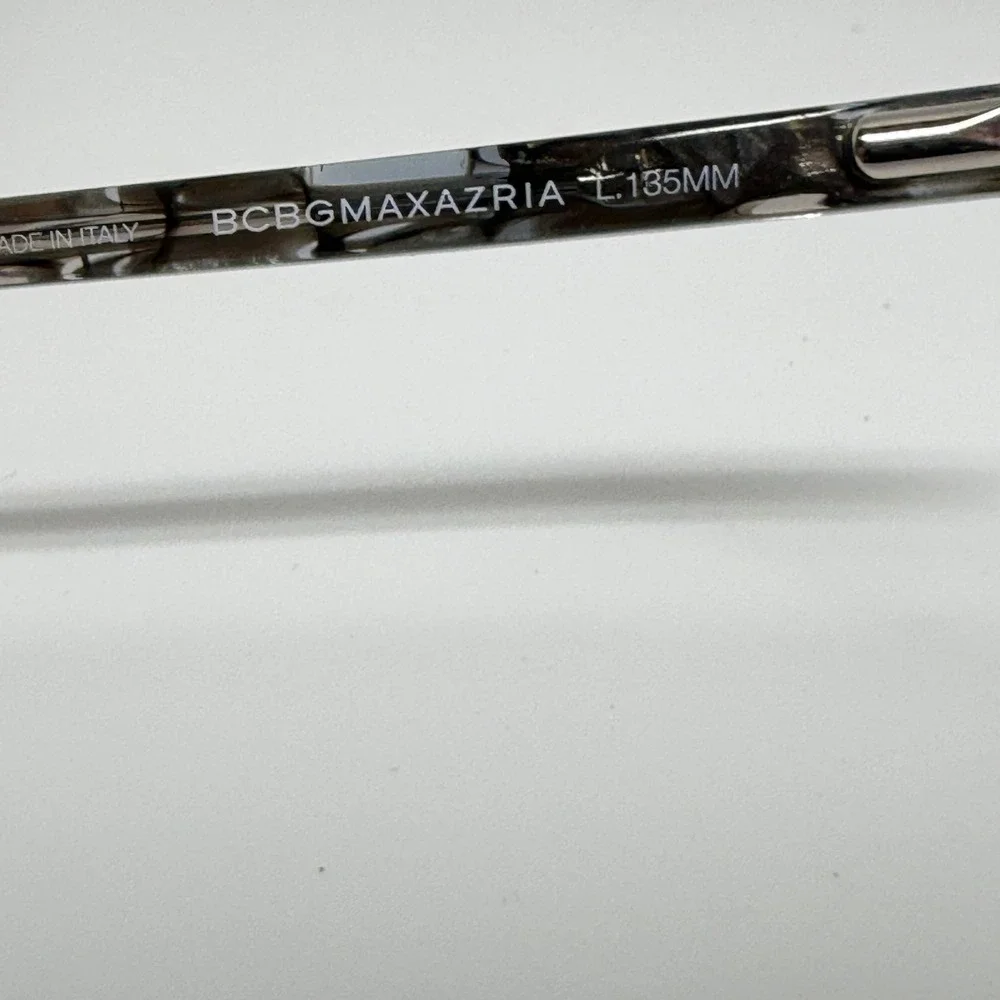 BCBGMaxAzria measurements lens